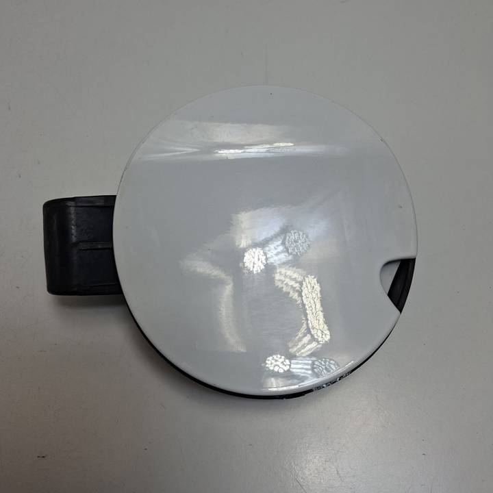 TAPA EXTERIOR COMBUSTIBLE 9807206080 PEUGEOT 208 Autodesguaces Alicante