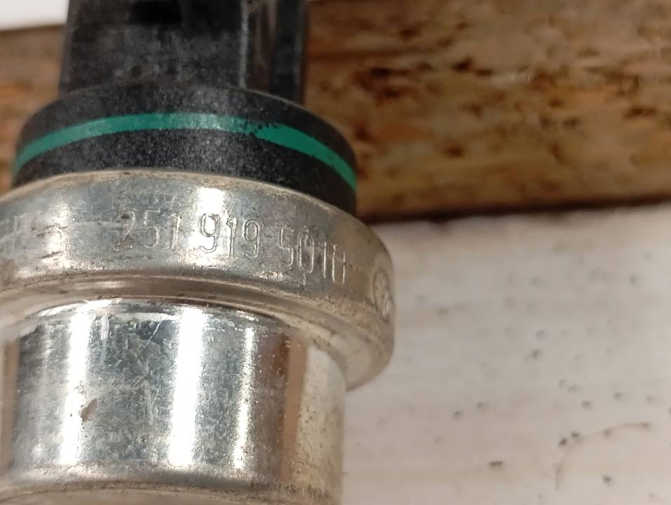 SENSOR DE TEMPERATURA DEL REFRIGERANTE