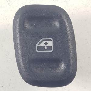MANDO ELEVALUNAS DELANTERO IZQUIERDO 735536759 FIAT PANDA (319) Autodesguaces Alicante