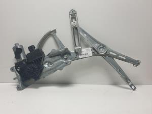ELEVALUNAS DELANTERO IZQUIERDO 90521881 OPEL ASTRA G BERLINA Autodesguaces Alicante