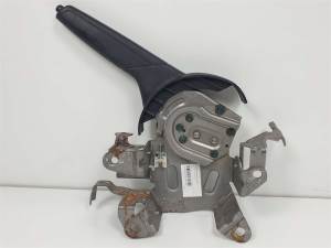 PALANCA FRENO DE MANO 11328881 NISSAN NV 200 (M20) Autodesguaces Alicante