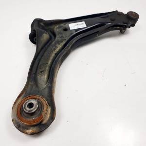 BRAZO SUSPENSION INFERIOR DELANTERO IZQUIERDO A6383300010 MERCEDES CLASE V (W638) Autodesguaces Alicante