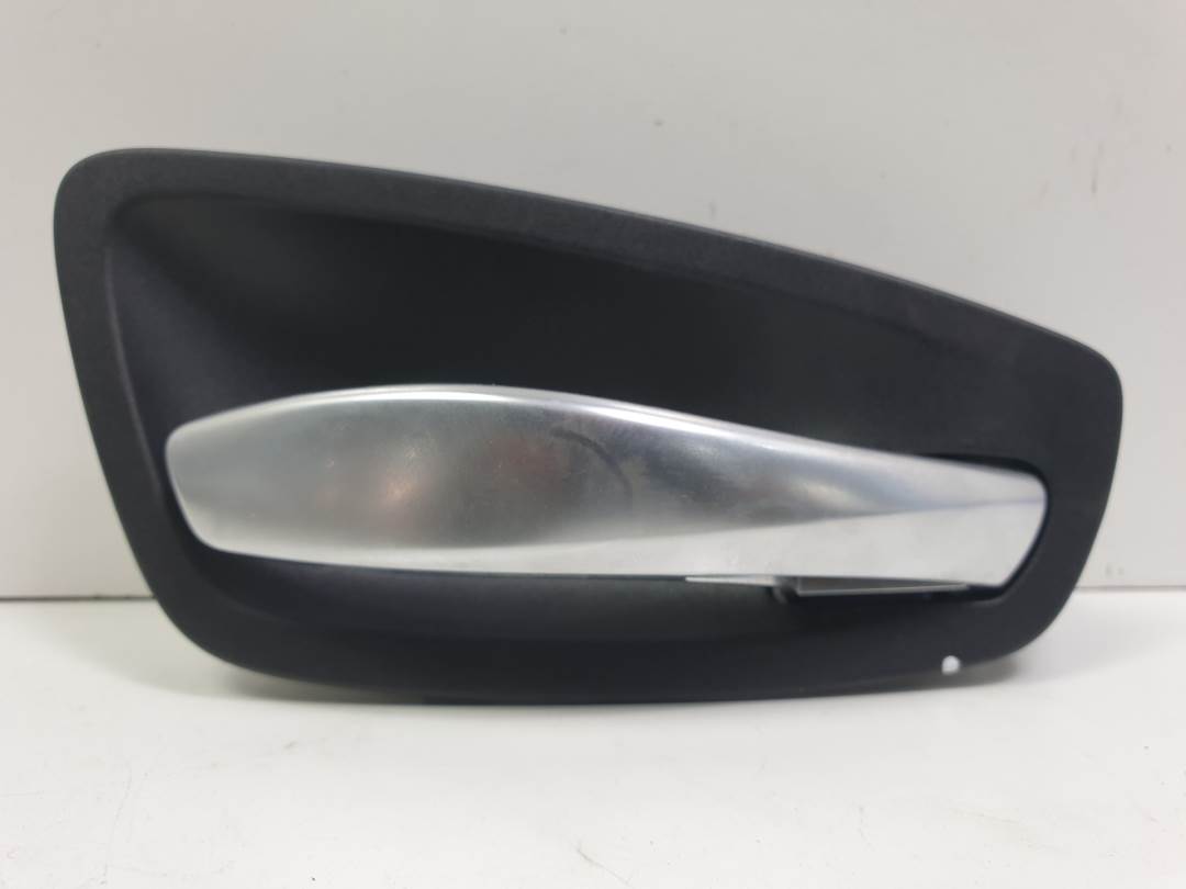 MANETA INTERIOR TRASERA DERECHA - 696210201 - BMW - SERIE 1 BERLINA (E81/E87)