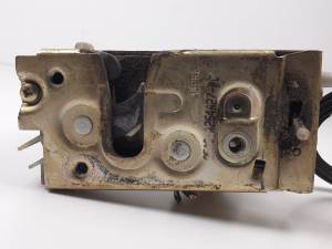 CERRADURA PUERTA TRASERA IZQUIERDA 95AGA264A27BC FORD ESCORT BERL./TURNIER Autodesguaces Alicante