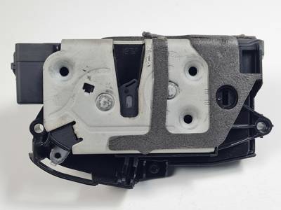 CERRADURA PUERTA TRASERA DERECHA BM5AA26412BG FORD KUGA (CBS) Autodesguaces Alicante
