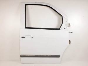 PUERTA DELANTERA DERECHA MERCEDES VITO (W638) CAJA CERRADA Autodesguaces Alicante