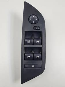 MANDO ELEVALUNAS DELANTERO IZQUIERDO 921604604 BMW X1 (E84) Autodesguaces Alicante