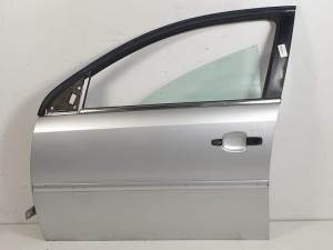 PUERTA DELANTERA IZQUIERDA OPEL VECTRA C BERLINA Autodesguaces Alicante