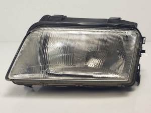FARO IZQUIERDO 8D0941003A AUDI A4 BERLINA (B5) (8D2) Autodesguaces Alicante
