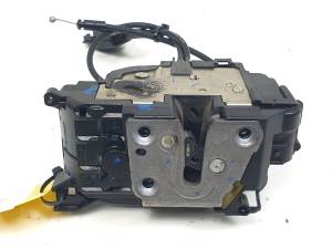 CERRADURA PUERTA TRASERA DERECHA 288315E RENAULT GRAND MODUS Autodesguaces Alicante