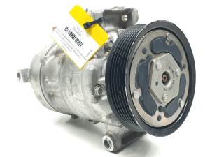 COMPRESOR AIRE ACONDICIONADO 3Q0816803D SEAT ARONA Autodesguaces Alicante