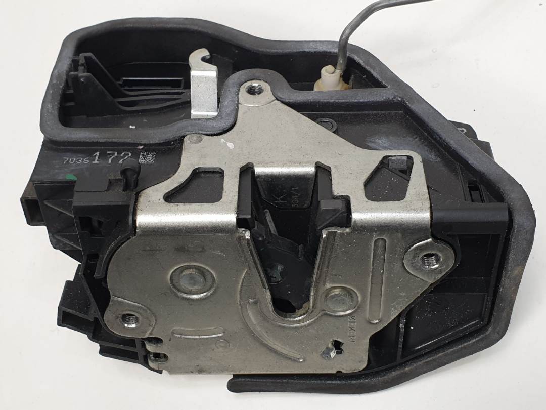 CERRADURA PUERTA TRASERA DERECHA - 7036172 - BMW - SERIE 5 BERLINA (E60)