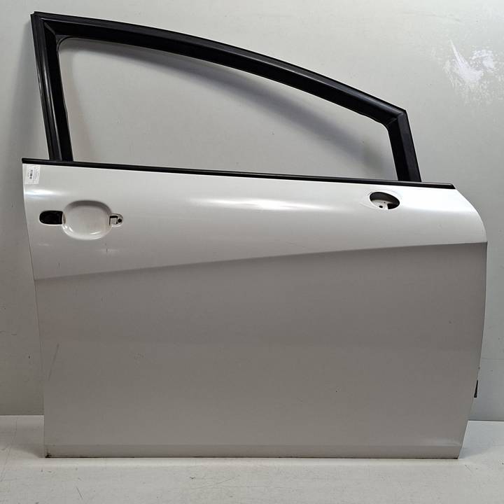 PUERTA DELANTERA DERECHA SEAT LEON (1P1) Autodesguaces Alicante
