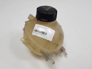 DEPOSITO EXPANSION 9654429680 PEUGEOT 3008 (T84) Autodesguaces Alicante