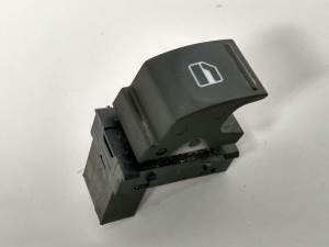 MANDO ELEVALUNAS TRASERO DERECHO 7L6959855B VOLKSWAGEN TIGUAN (5N1) Autodesguaces Alicante