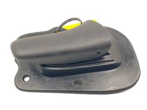 MANETA INTERIOR DELANTERA DERECHA 90388606 OPEL CORSA B Autodesguaces Alicante