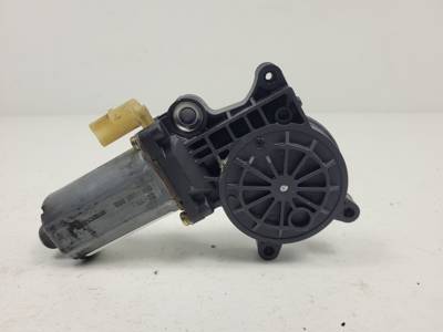 MOTOR ELEVALUNAS DELANTERO IZQUIERDO 996368100 FORD TRANSIT CONNECT (TC7) Autodesguaces Alicante