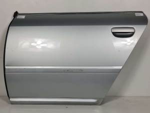 PUERTA TRASERA IZQUIERDA AUDI A6 BERLINA (4B2) Autodesguaces Alicante