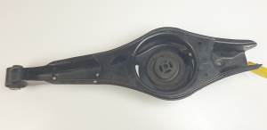 BRAZO SUSPENSION INFERIOR TRASERO DERECHO 1K0505371 VOLKSWAGEN PASSAT VARIANT (365) Autodesguaces Alicante