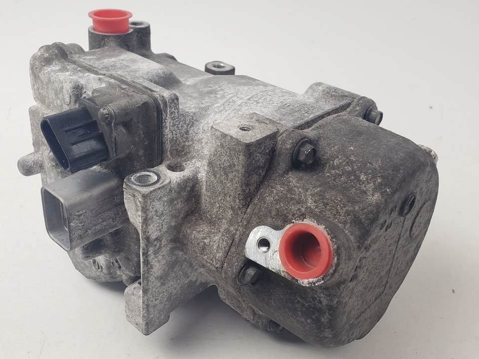 COMPRESOR AIRE ACONDICIONADO - 0422000533 - TOYOTA - RAV 4 (A4)