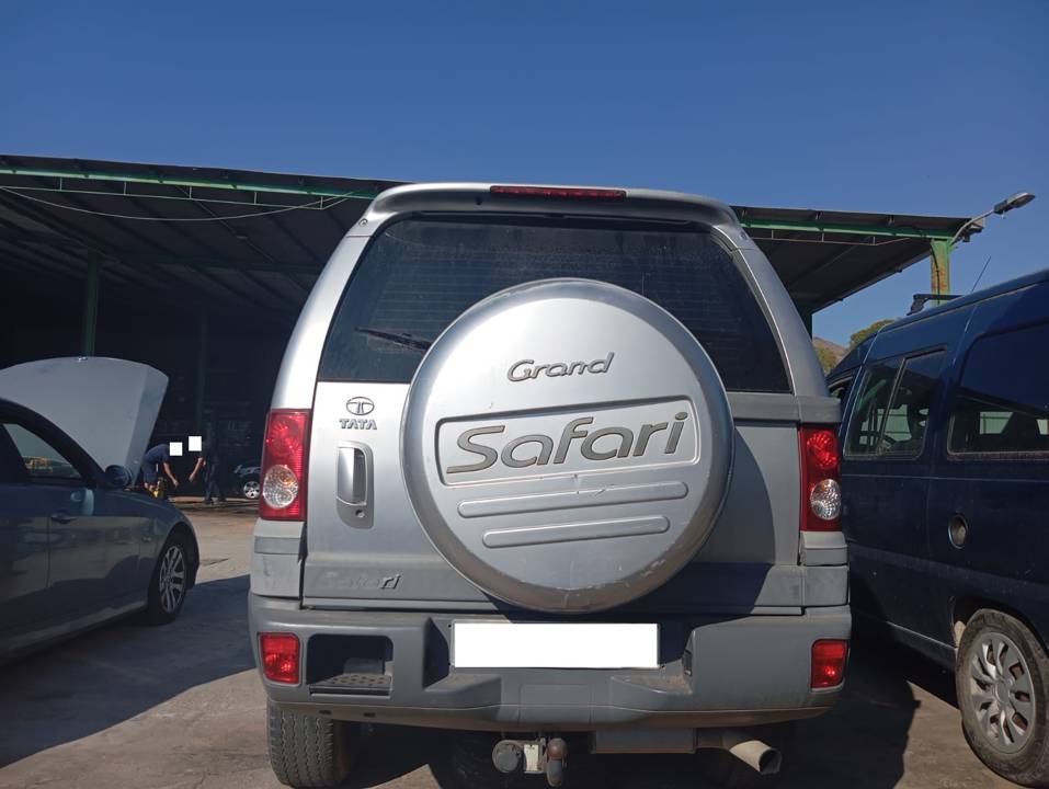 Imagen del vehículo TATA SAFARI