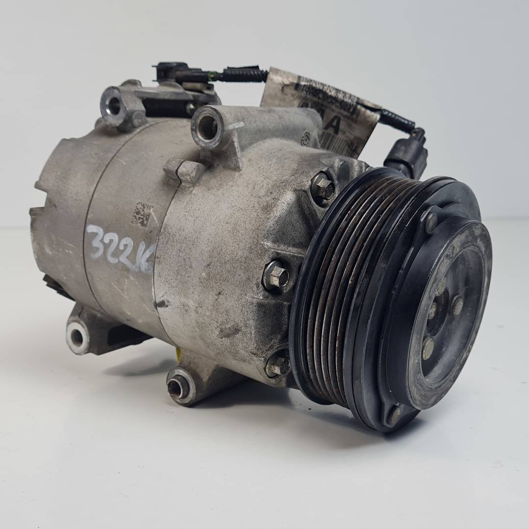COMPRESOR AIRE ACONDICIONADO - AV1119D629BB - FORD - FOCUS LIM. (CB8)