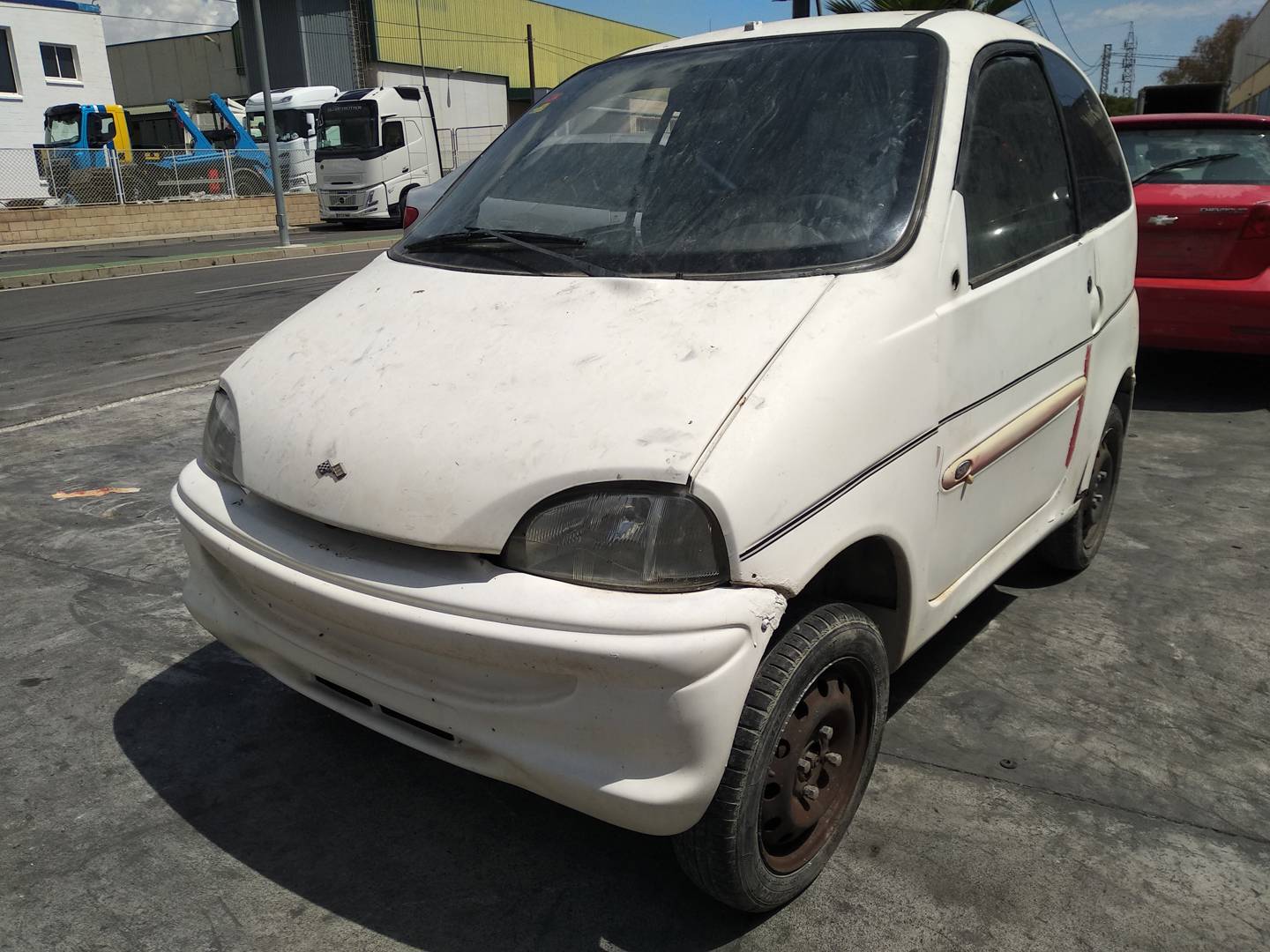 LIGIER NOVA (JS20) (1999 - 2004)