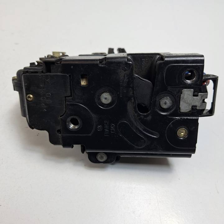 CERRADURA PUERTA DELANTERA IZQUIERDA 8N1837015 AUDI TT (8N3/8N9) Autodesguaces Alicante