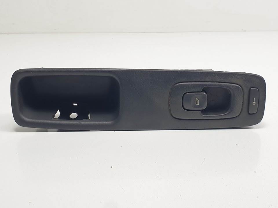 MANDO ELEVALUNAS DELANTERO DERECHO - 8682837 - VOLVO - S80 BERLINA (P2)