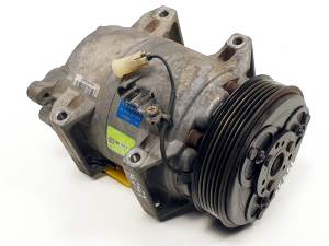 COMPRESOR AIRE ACONDICIONADO 8684287 VOLVO S60 BERLINA (P24) Autodesguaces Alicante