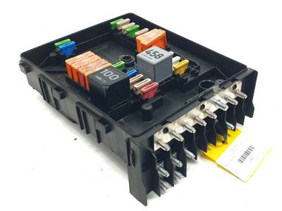 CAJA RELES / FUSIBLES 1K0937125 SEAT ALTEA (5P1) Autodesguaces Alicante