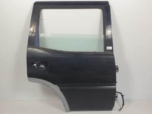 PUERTA TRASERA DERECHA FORD MAVERICK (NL) Autodesguaces Alicante