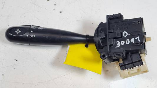 MANDO LUCES 1736482 TOYOTA YARIS (NCP1/NLP1/SCP1) Autodesguaces Alicante