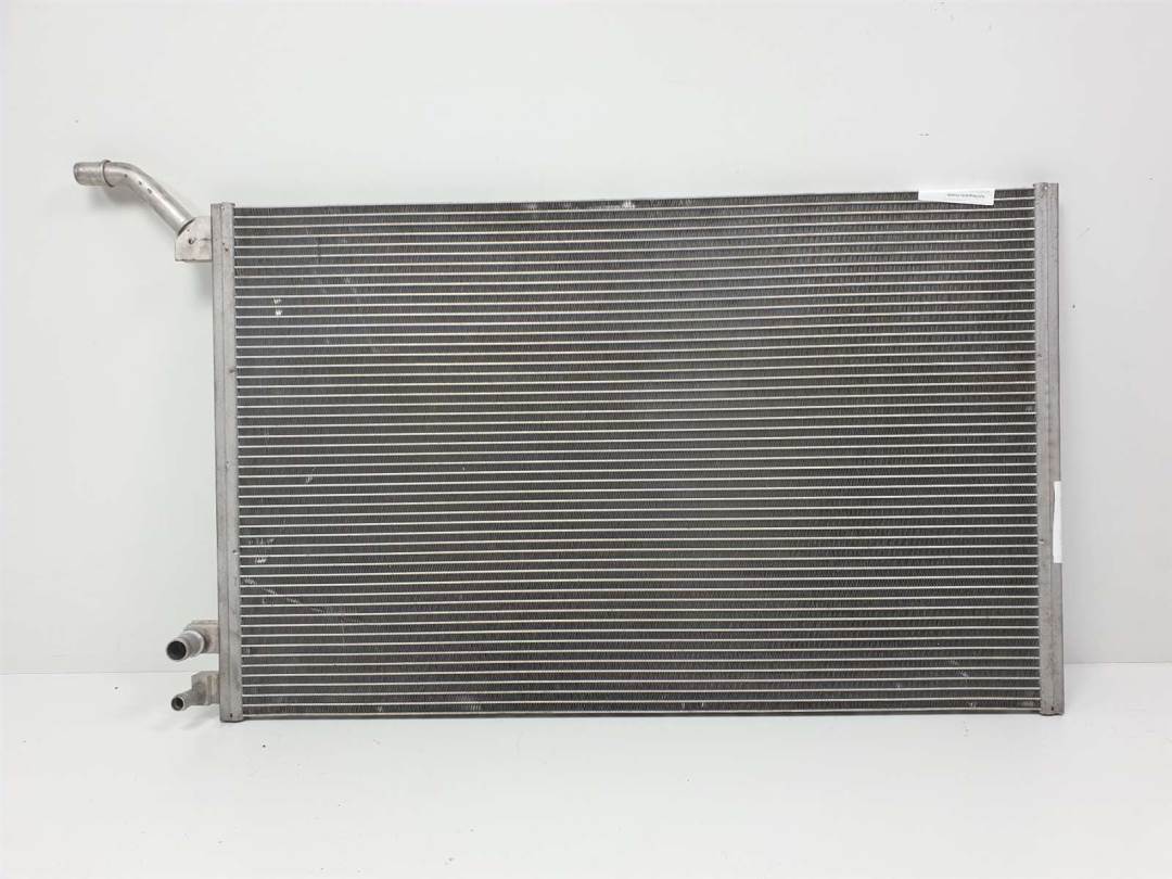 RADIADOR AGUA - GX738K230BB - JAGUAR - XE