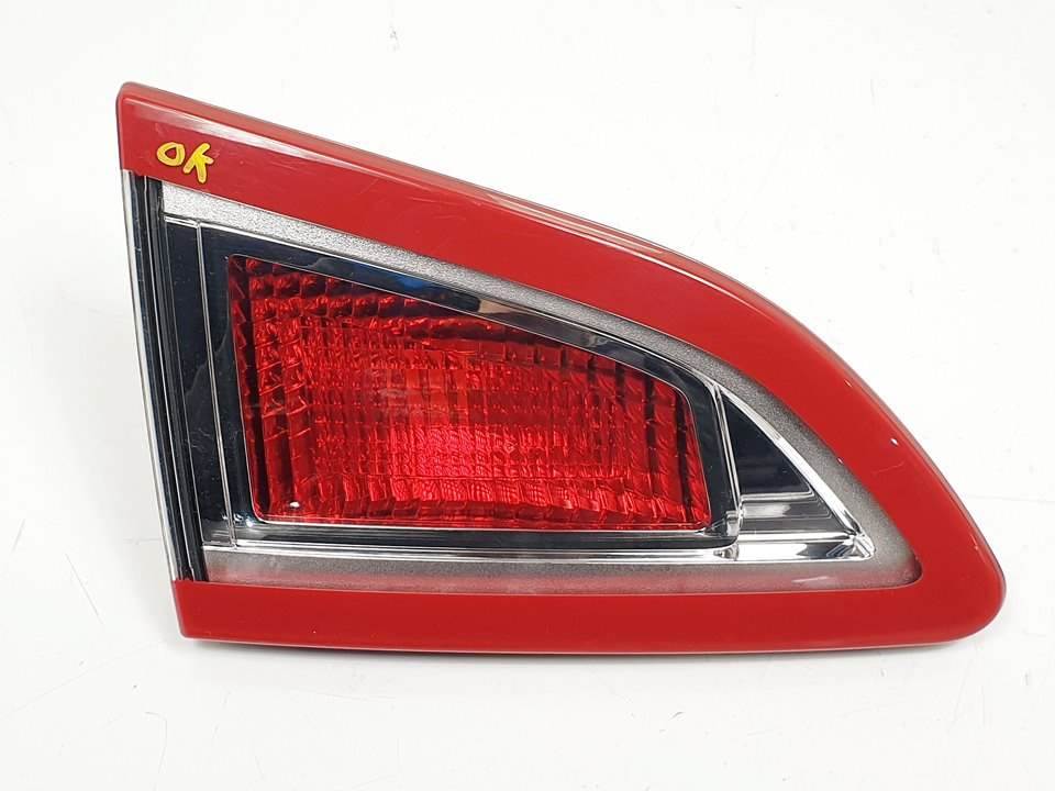 Feu intérieur arrière gauche - 265550018R - RENAULT - SCENIC III (JZ)