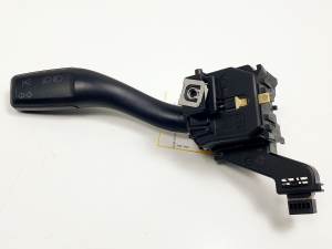 MANDO INTERMITENTES 8P0953513A AUDI A3 (8P) Autodesguaces Alicante