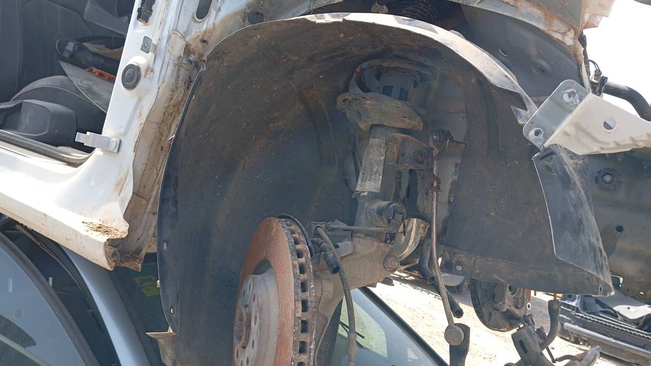 PASO RUEDA DELANTERO DERECHO