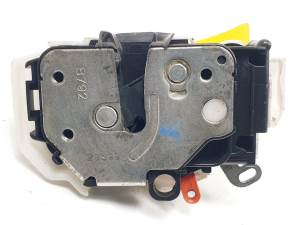 CERRADURA PUERTA DELANTERA IZQUIERDA 1365228080 FIAT FIORINO (225) Autodesguaces Alicante