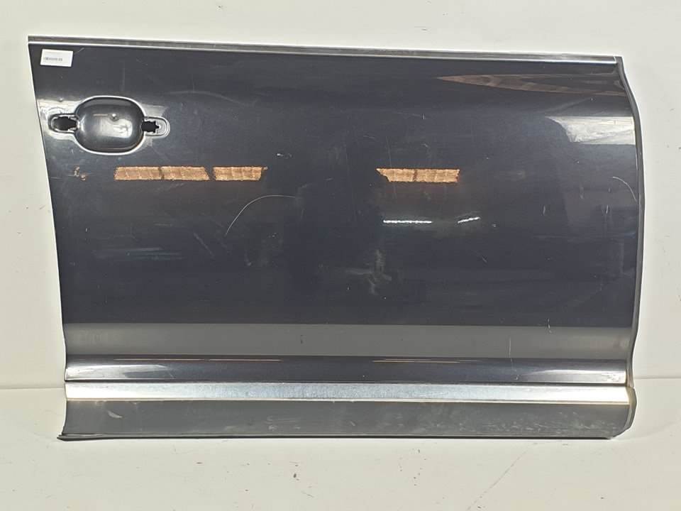 PUERTA DELANTERA DERECHA - VOLKSWAGEN - TOUAREG (7LA)