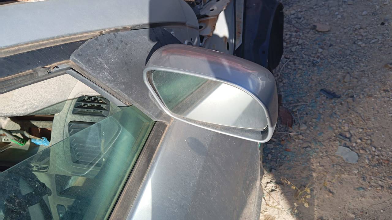 RETROVISOR DERECHO