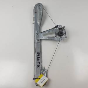 ELEVALUNAS TRASERO DERECHO 8200291155B RENAULT CLIO III Autodesguaces Alicante