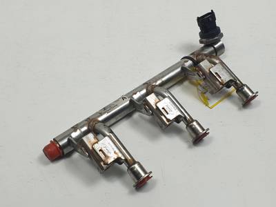 RAMPA INYECTORA DM5G9H487AA FORD C-MAX (CB7) Autodesguaces Alicante