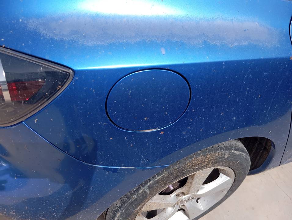 TAPA EXTERIOR COMBUSTIBLE