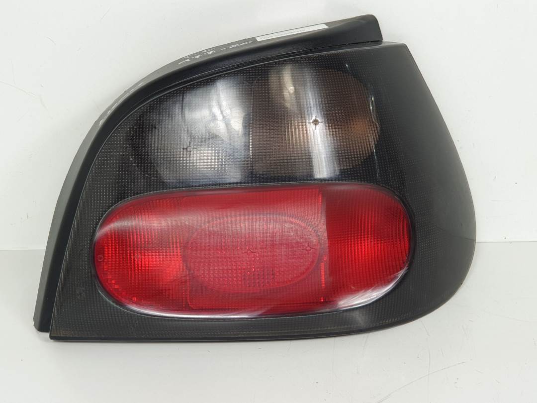 PILOTO TRASERO DERECHO - RENAULT - MEGANE I BERLINA HATCHBACK (BA0)