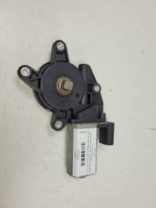 MOTOR ELEVALUNAS TRASERO IZQUIERDO LAND ROVER FREELANDER Autodesguaces Alicante