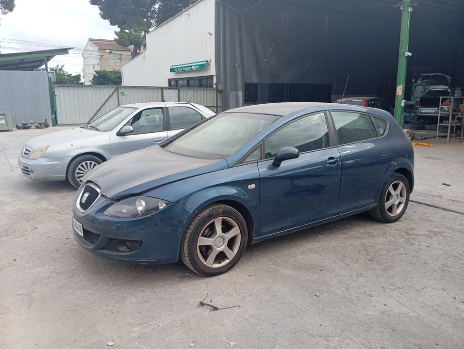 ELEVALUNAS TRASERO IZQUIERDO