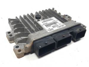 CENTRALITA MOTOR UCE 237101989R RENAULT GRAND MODUS Autodesguaces Alicante