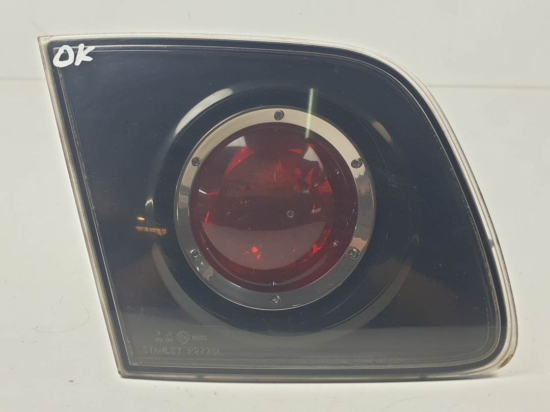 PILOTO TRASERO IZQUIERDO INTERIOR - P2775L - MAZDA - 3 BERLINA (BK)