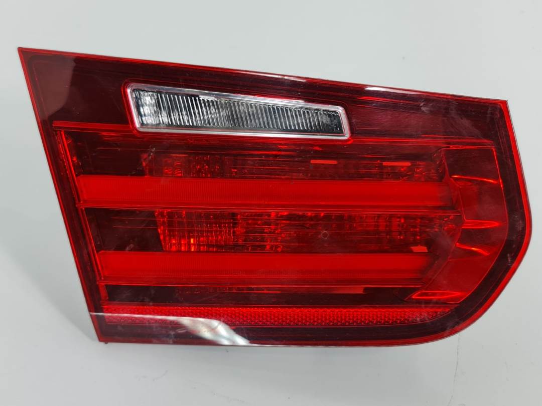 PILOTO TRASERO IZQUIERDO INTERIOR - 63217371111 - BMW - SERIE 3 LIM. (F30)