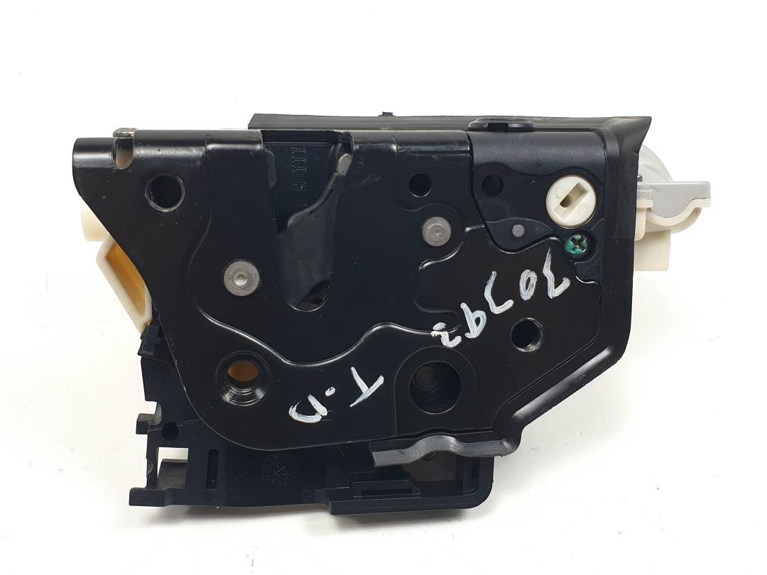 CERRADURA PUERTA TRASERA DERECHA - 3C4839016A - VOLKSWAGEN - PASSAT BERLINA (3C2)